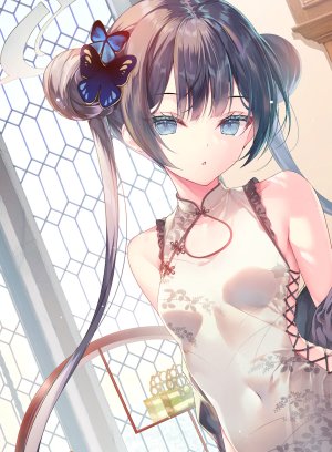 竜華キサキ,蔚蓝档案,みわべさくら,露肩,黑发,碧眼,breasts,汉服,双团子头,连衣裙,包子頭,发饰,光晕,长发,视线正对,single,双马尾,超长发