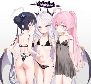 aak,龙华妃咲,空崎日奈,小鸟游星野,蔚蓝档案,bra,恶魔,光晕,lingerie,萝莉,nopan,胖次,panty_pull,看穿,翅膀