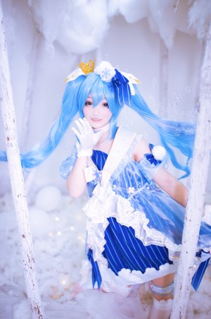 VOCALOID,COS,Miku,冬末miku,初音未来,雪初音