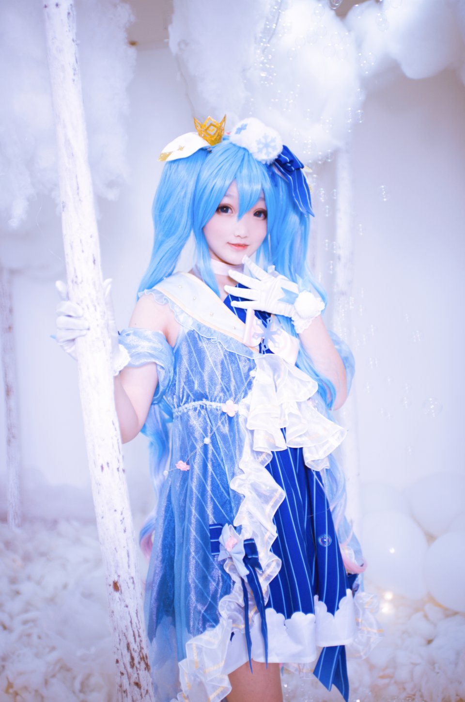 VOCALOID COS Miku 冬末miku 初音未来 雪初音