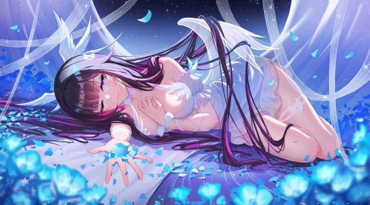 原神,コロンビーナ,ermu,single,视线正对,前发,highres,黑发,紫色眼,直刘海,横臥,超长发,挤眼,少女,连衣裙,花瓣,翅膀,仮面