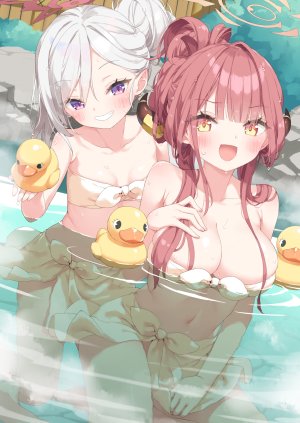 陸八魔アル,浅黄ムツキ,蔚蓝档案,peko,沐浴,水着,脸红,breasts,cleavage,包子頭,光晕,holding,视线正对,温泉,開口,紫色眼,rock,笑顔,泳装