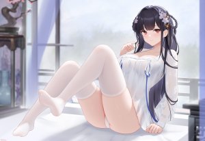 doraski,逸仙,碧蓝航线,拟人,黑发,脸红,三股辫,breasts,汉服,cleavage,连衣裙,长发,胖次,红色眼,缎带,看穿,丝袜,下着